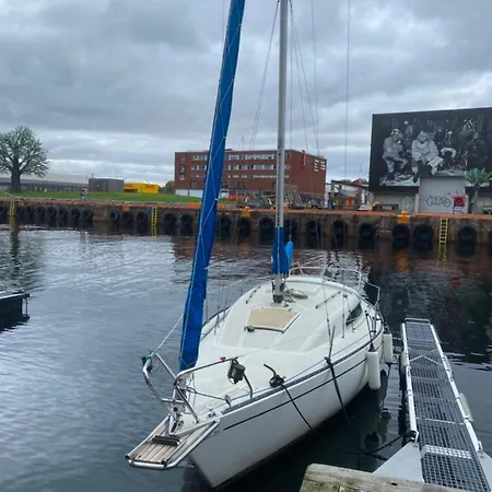 Yacht Albin 79 *